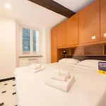 Casaviva Family Beachfront House In Διαμέρισμα *
